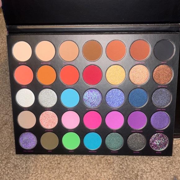 Morphe Nikita Eyeshadow Palette - Bold Color Spectrum - Picture 2 of 5